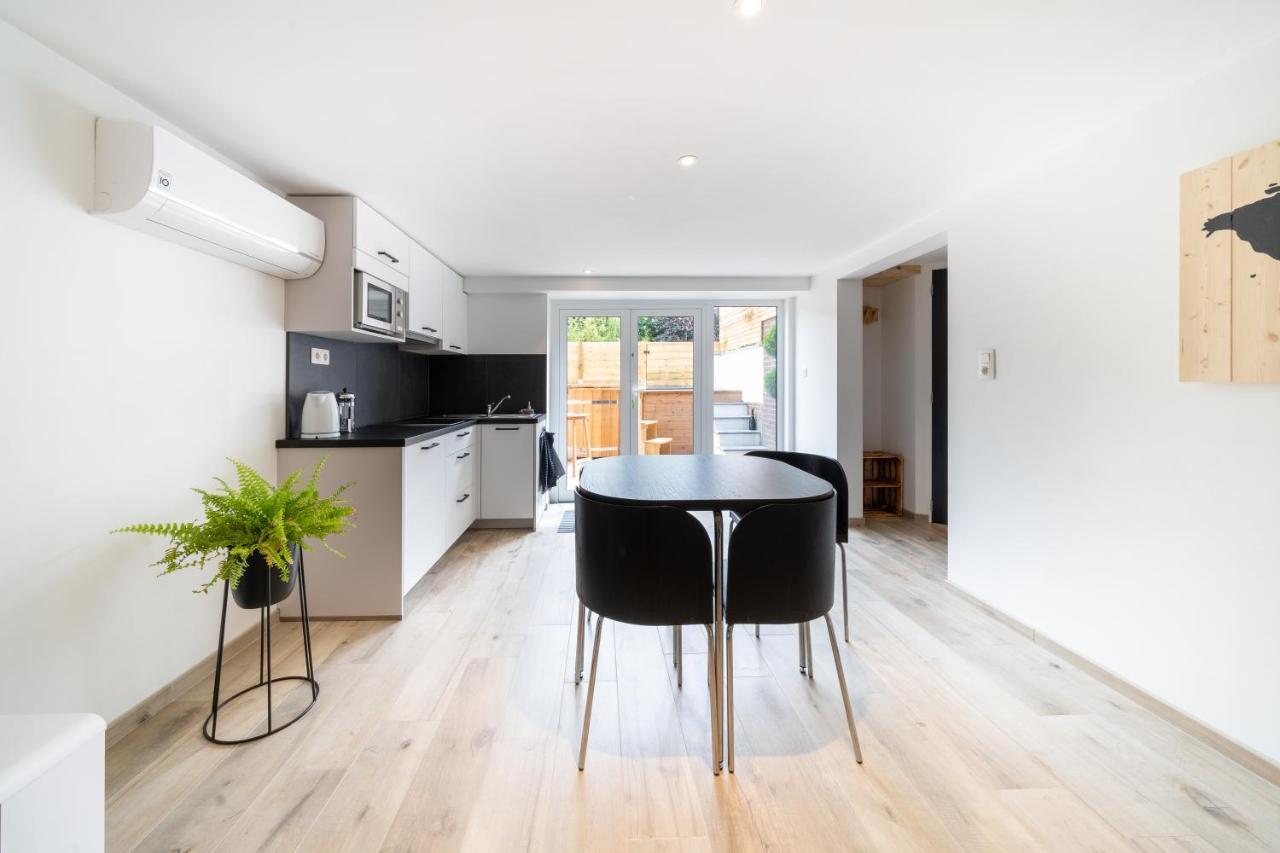 Apartment O17